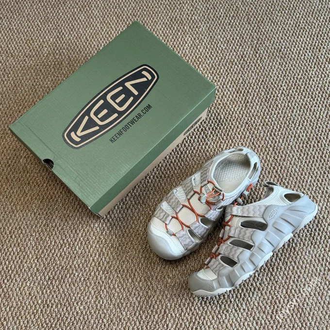 KEEN HYPERPORT H2 Beige Water Shoes Sandals
