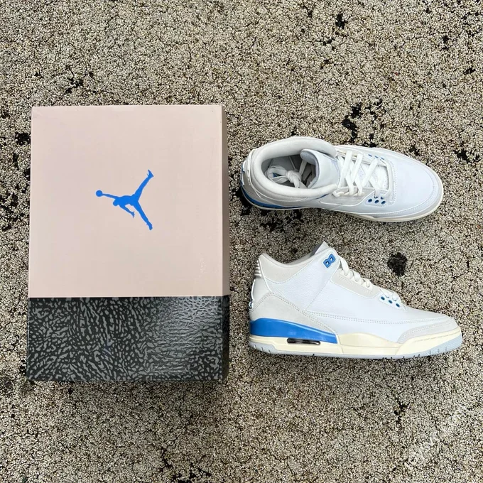 AJ3 White Grey Blue Lucky Blue Sneakers CT8532-101