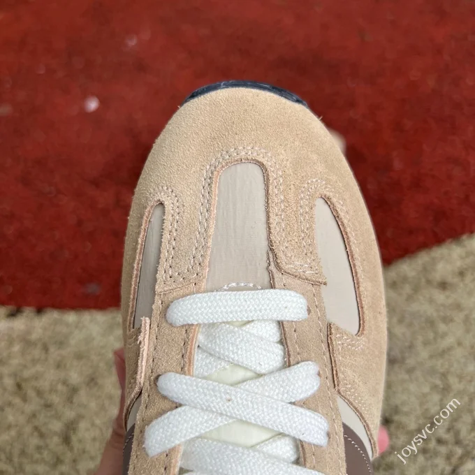 NB471AI Beige Brown Sneakers