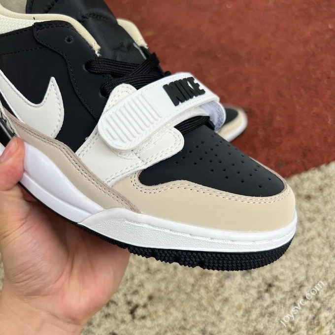 AJ312 Black Beige Low Top Sneakers CD7069-020