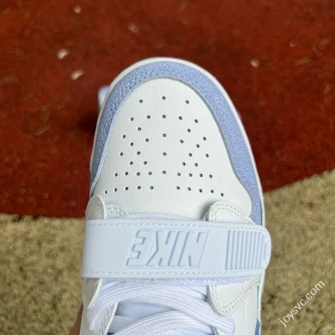 AJ312 White Blue Low Top Sneakers Fq7827-104