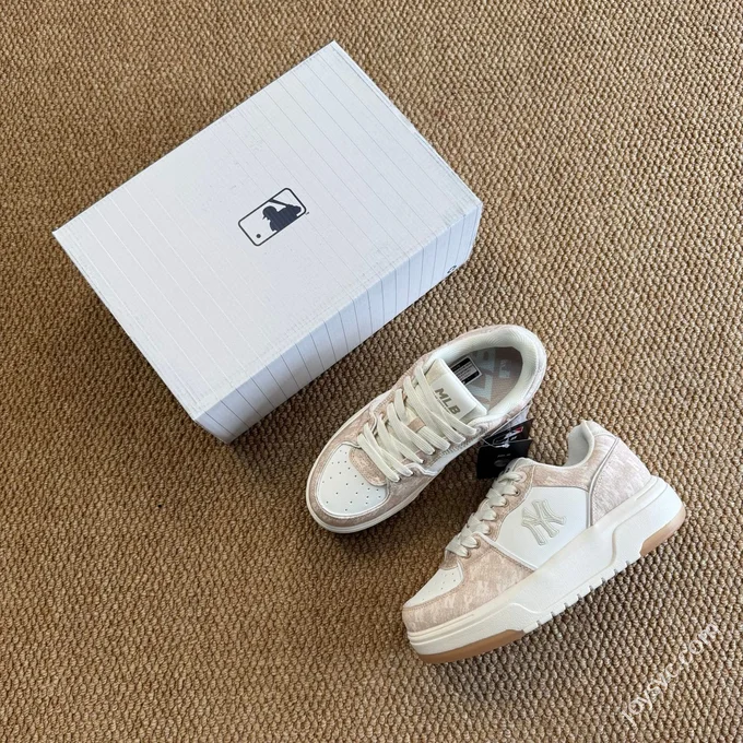 MLB Chunky Liner College Style Platform Sneakers Denim Beige Pink 3ASXS015N (GP002)