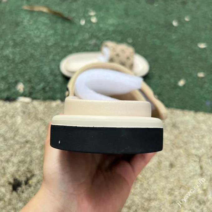 LV LOUIS VUITTON Miami Textile One-Strap Slides Beige