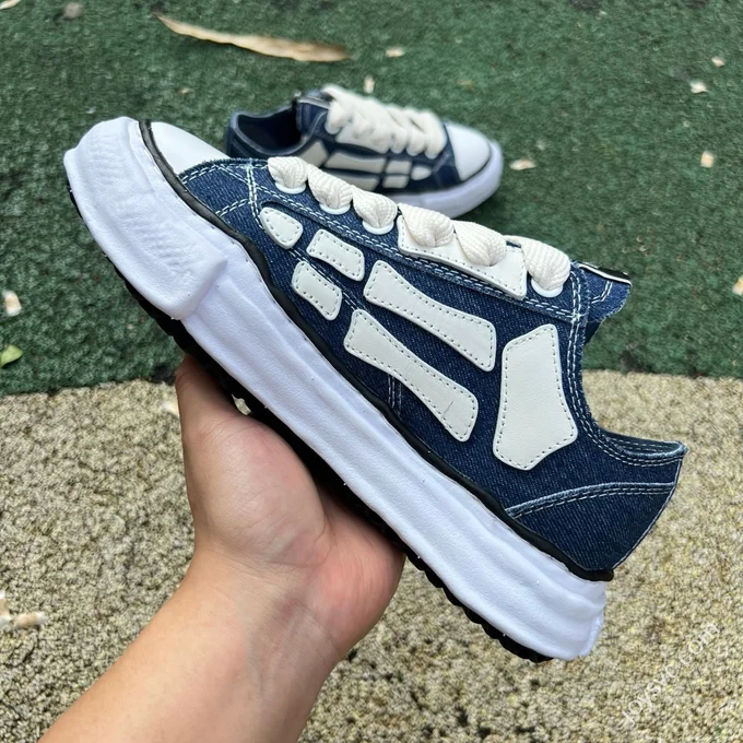 MMY x AKT White Blue Sneakers Maison Mihara Yasuhiro x AMIRI Skel-Top Low