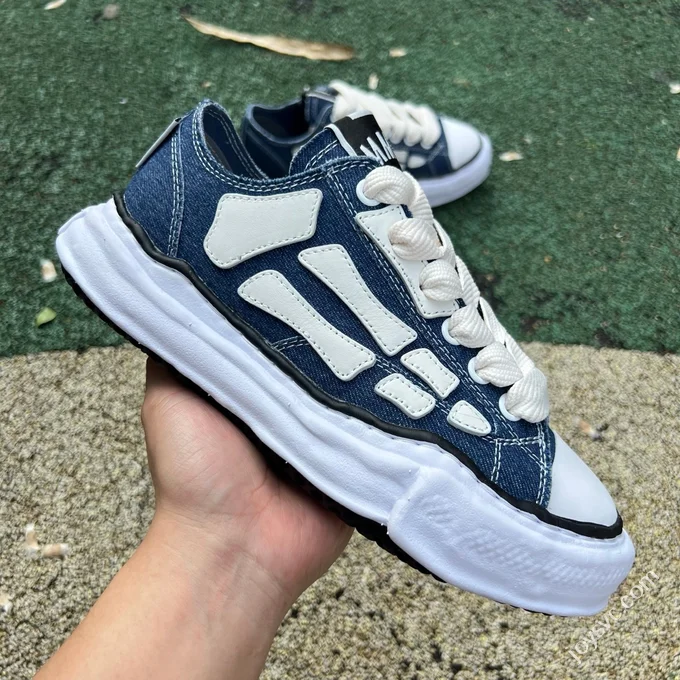 MMY x AKT White Blue Sneakers Maison Mihara Yasuhiro x AMIRI Skel-Top Low
