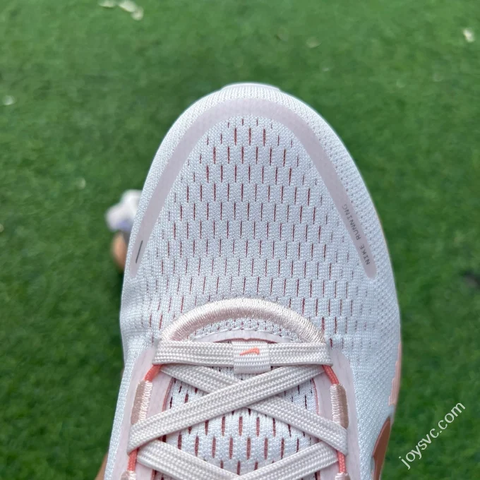 Nike Vomero 18 White Pink Marathon Running Shoes HM6804-601