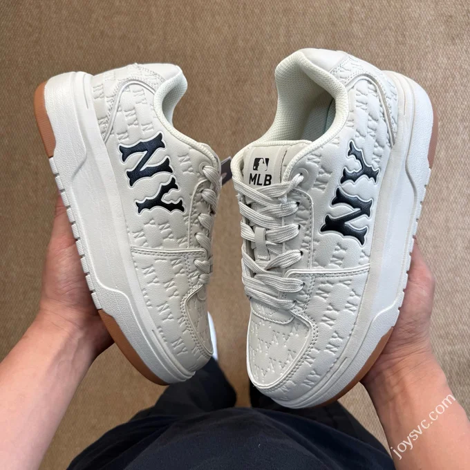 MLB Chunky Liner College Style Platform Sneakers Off-White 3ASXE015N (GP009)