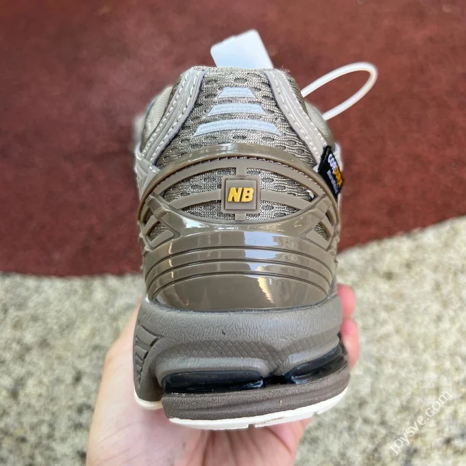 NB1906ROB Brown Sneakers