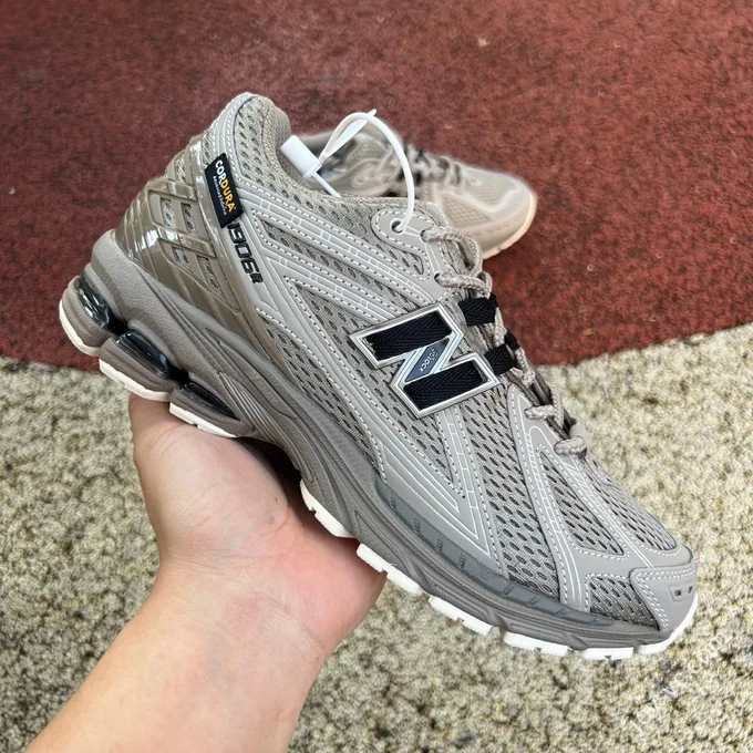 NB1906ROB Brown Sneakers