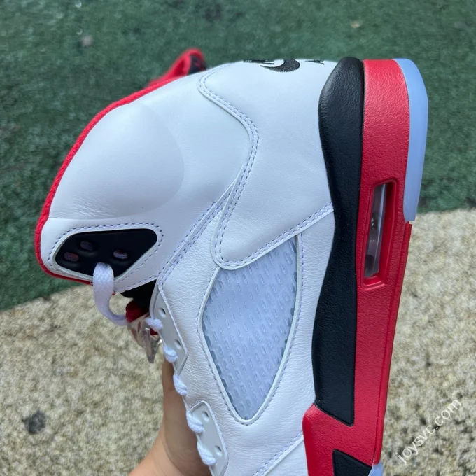 AJ5 White Red Fire Red Black Tongue Sneakers HQ7978-101