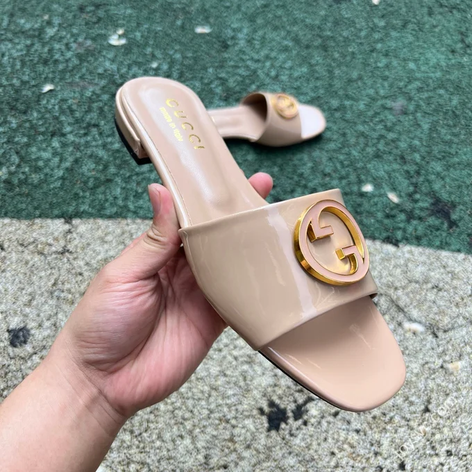 GUCCI Nojum One-Strap Slides Women's Beige