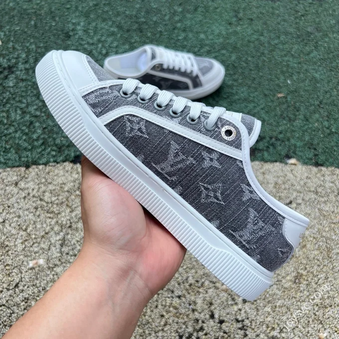 LV White Grey Biscuit Shoes Canvas Shoes LOUIS VUITTON Lagoon Sneaker 25SS