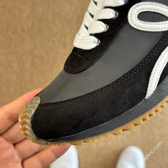 LOEWE Flow Runner High Top Training Shoes Black