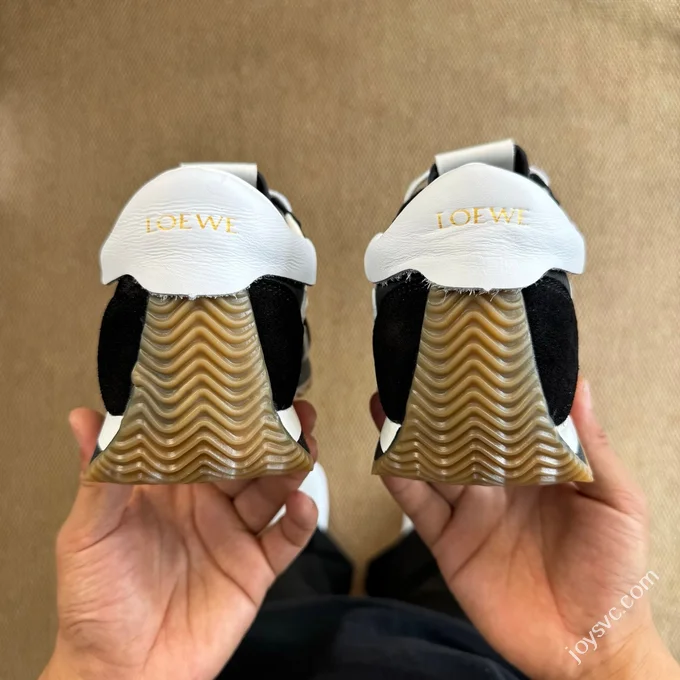 LOEWE Flow Runner High Top Training Shoes Black