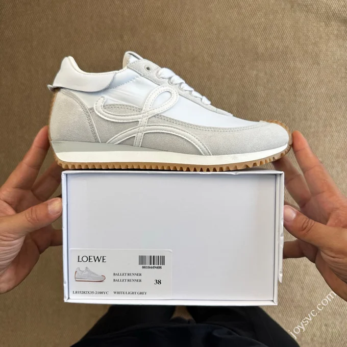 LOEWE Flow Runner High Top Training Shoes White Gum Sole