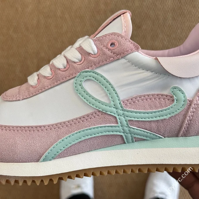 LOEWE Flow Runner High Top Training Shoes Light Pink