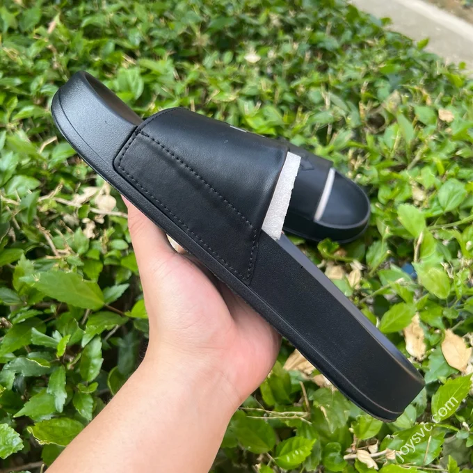 DESCENTE Icing Nars One-Strap Slides Black