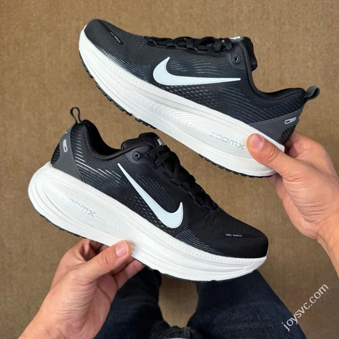 Nike Vomero 18 Marathon Running Shoes Black HM6803-007
