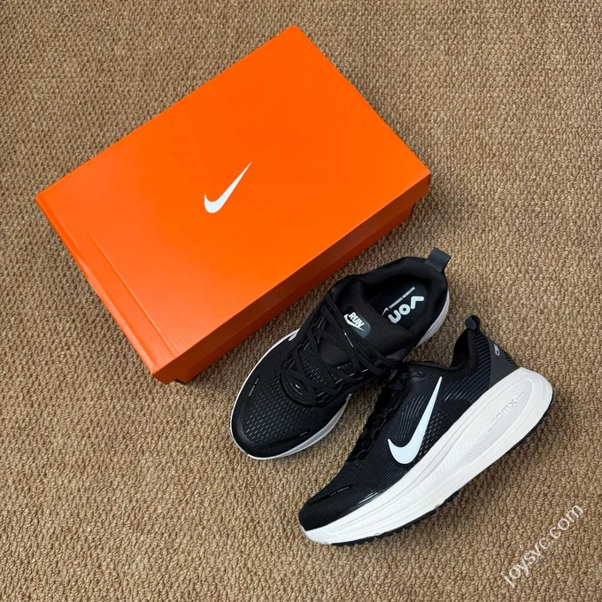 Nike Vomero 18 Marathon Running Shoes Black HM6803-007