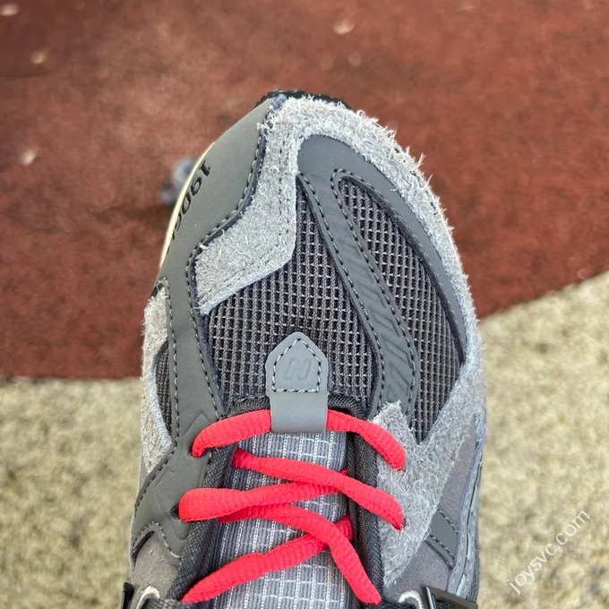 NB1906NGC Grey Red Sneakers