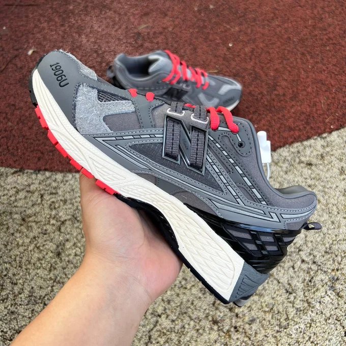 NB1906NGC Grey Red Sneakers