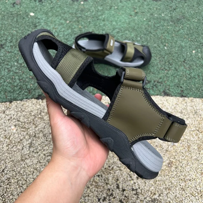 ECCO BIOM Men's Outdoor Trail Closed-Toe Sandals Mountain Series
