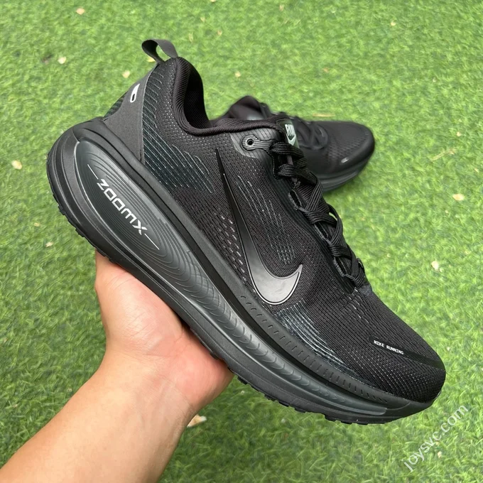 Nike Vomero 18 Black Marathon Running Shoes HM6803-005