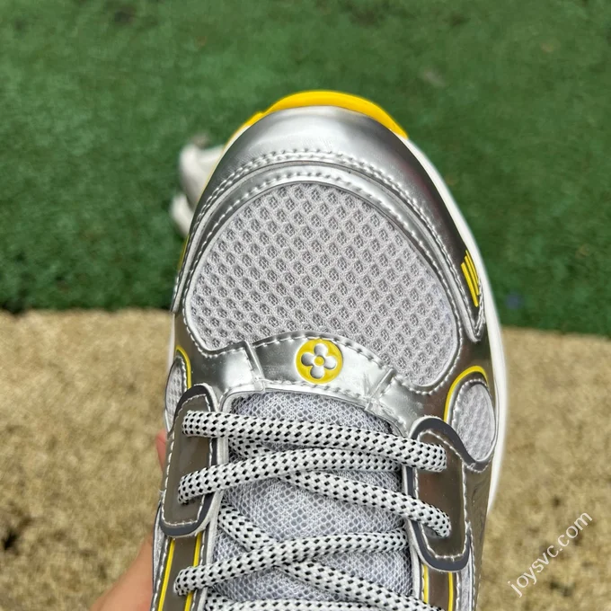 LOUIS VUITTON Olympia LV Liquid Silver Yellow Metal Silver Sneakers