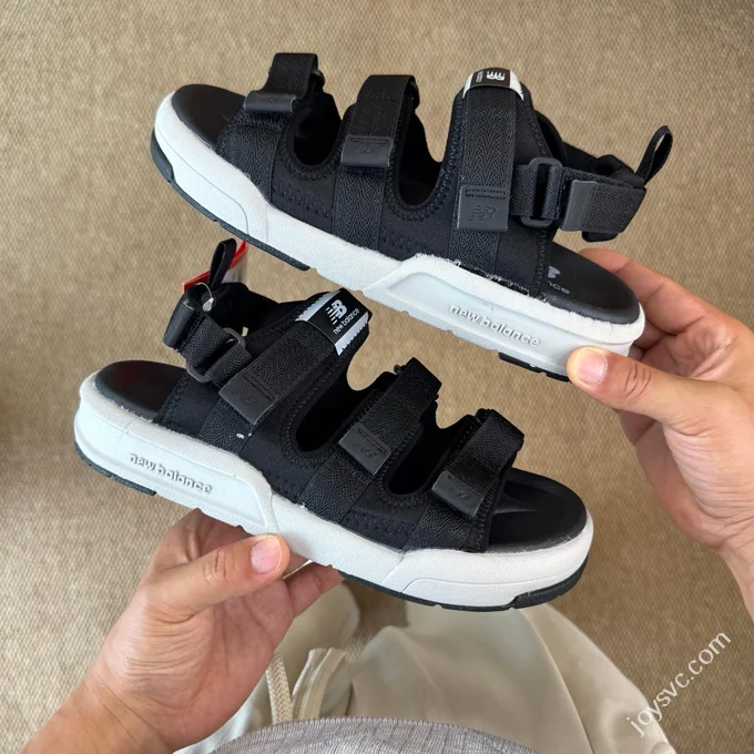 New Balance Caravan Ulti Black White Anti-Slip Sports Sandals