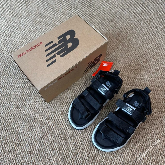 New Balance Caravan Ulti Black White Anti-Slip Sports Sandals