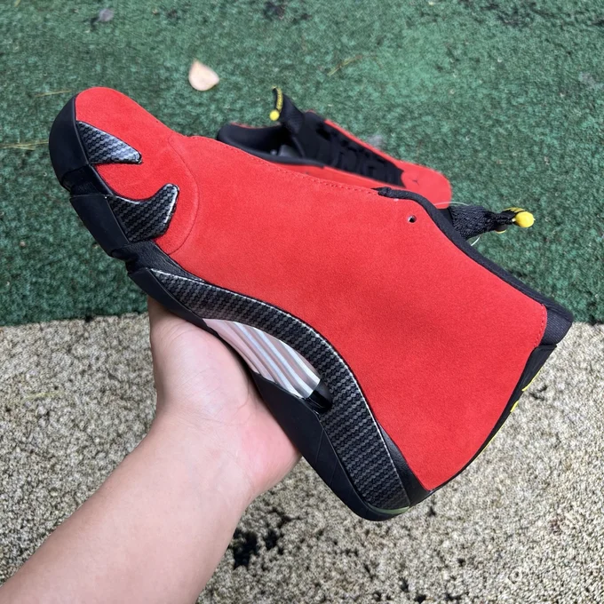S2 Pure Original AJ14 Ferrari Sneakers IF5015-600