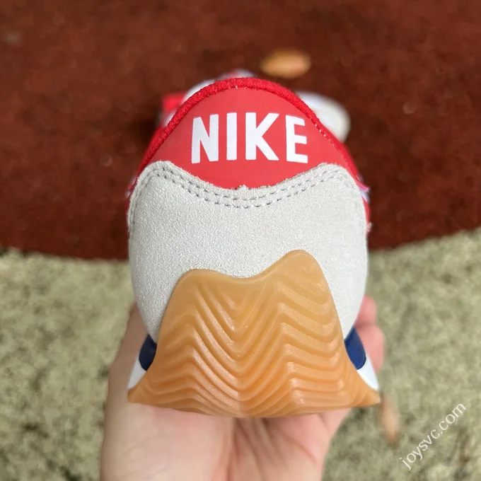 Nike Pacific Soft Comfortable White Grey Red HQ2052-101