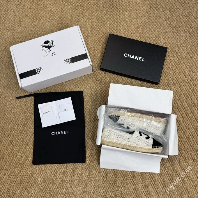 CHANEL Classic Espadrilles