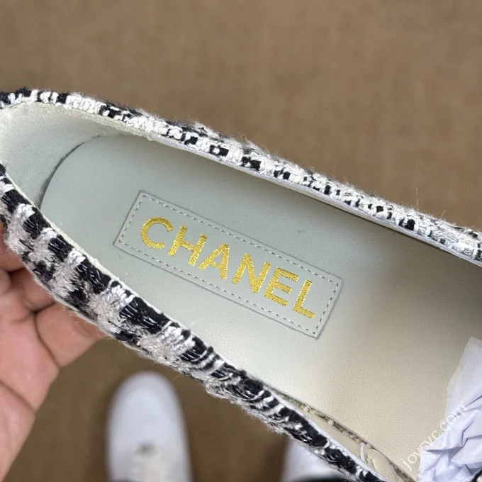 CHANEL Classic Espadrilles