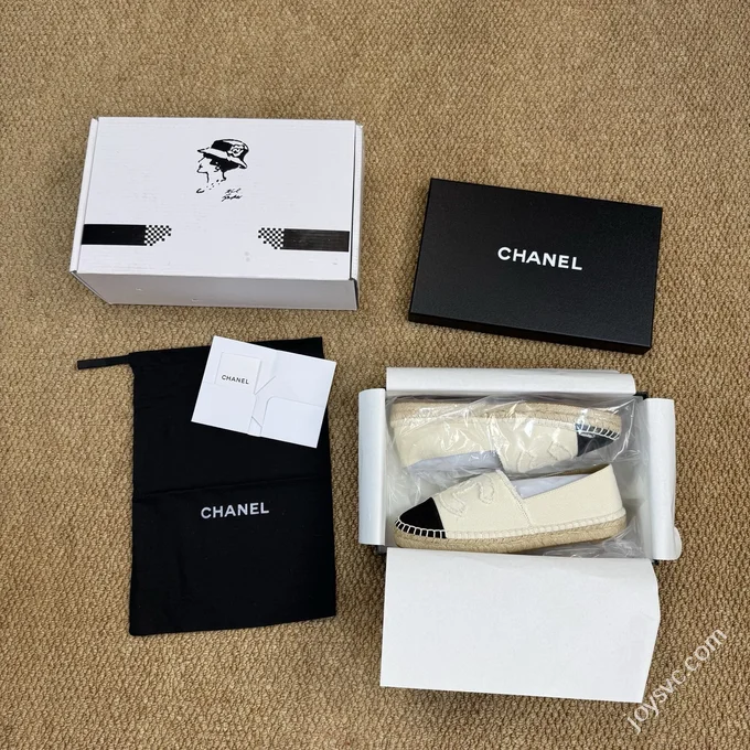 CHANEL Classic Espadrilles