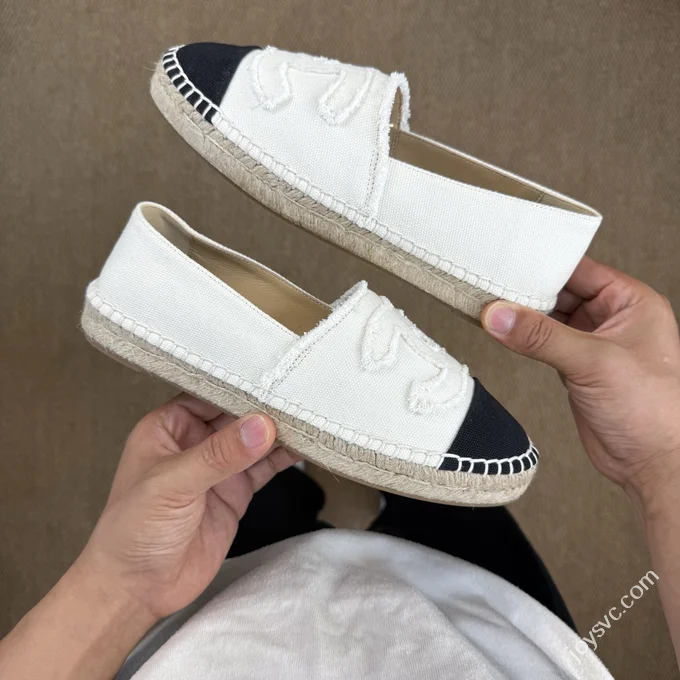 CHANEL Classic Espadrilles