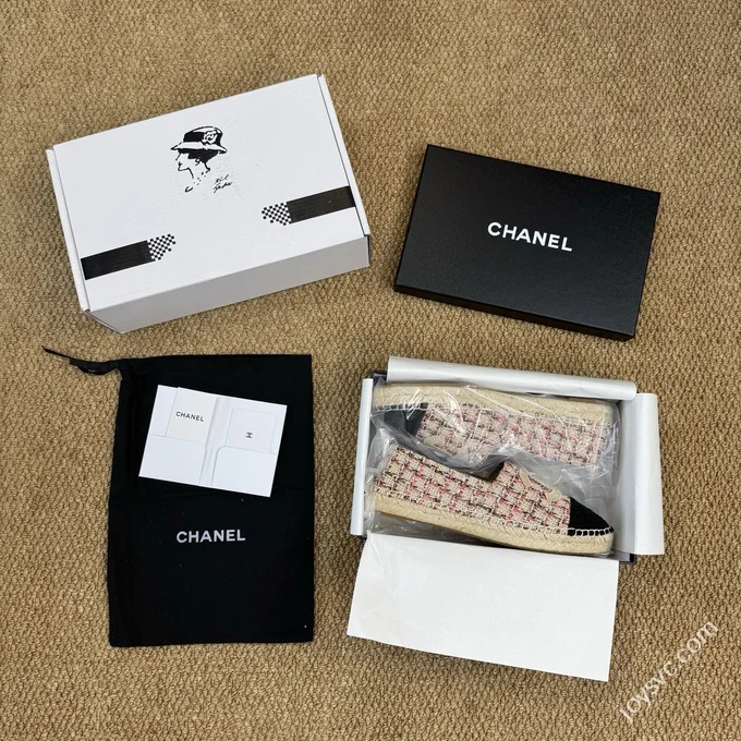 CHANEL Classic Espadrilles