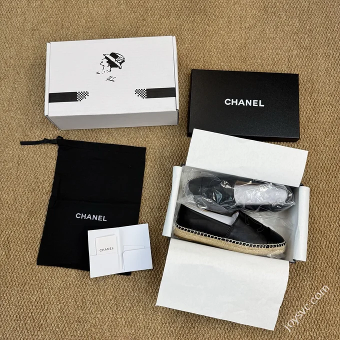 CHANEL Classic Espadrilles