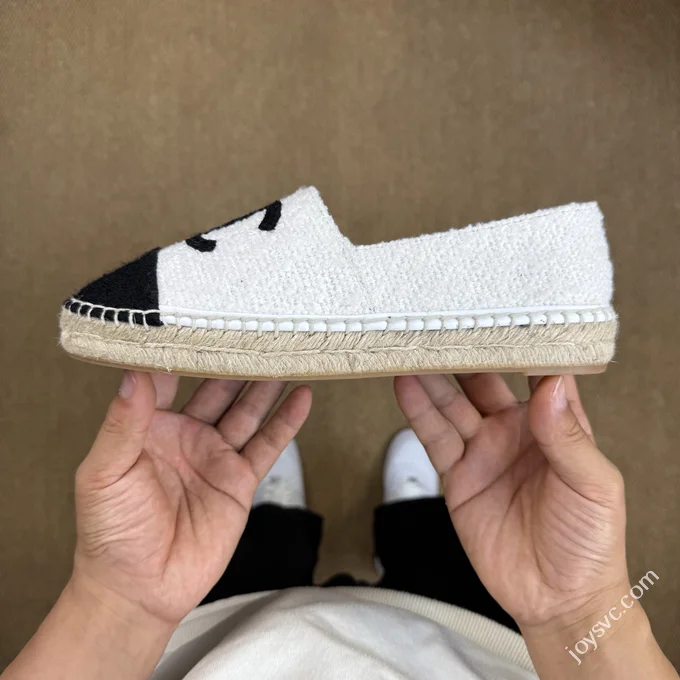 CHANEL Classic Espadrilles