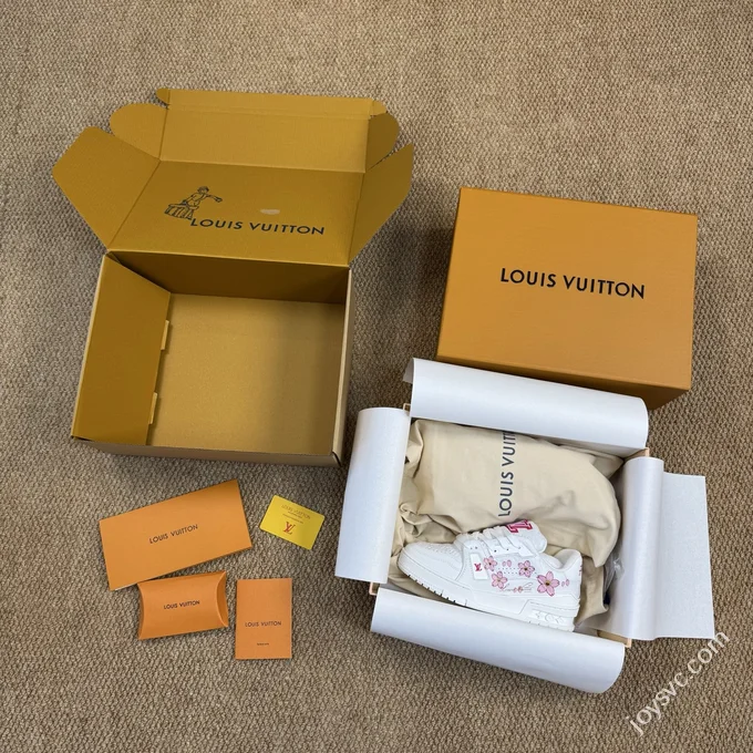 Takashi Murakami x LOUIS VUITTON Trainer Sakura Series