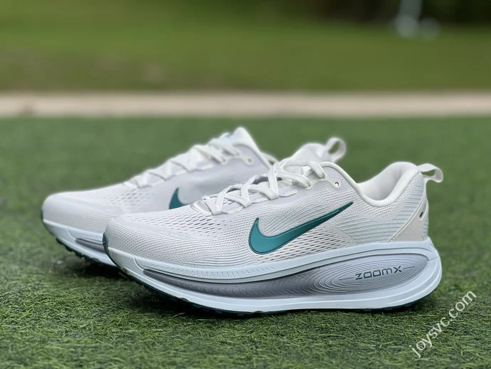 Nike Vomero 18 White Grey Blue Marathon Running Shoes HM6803-103