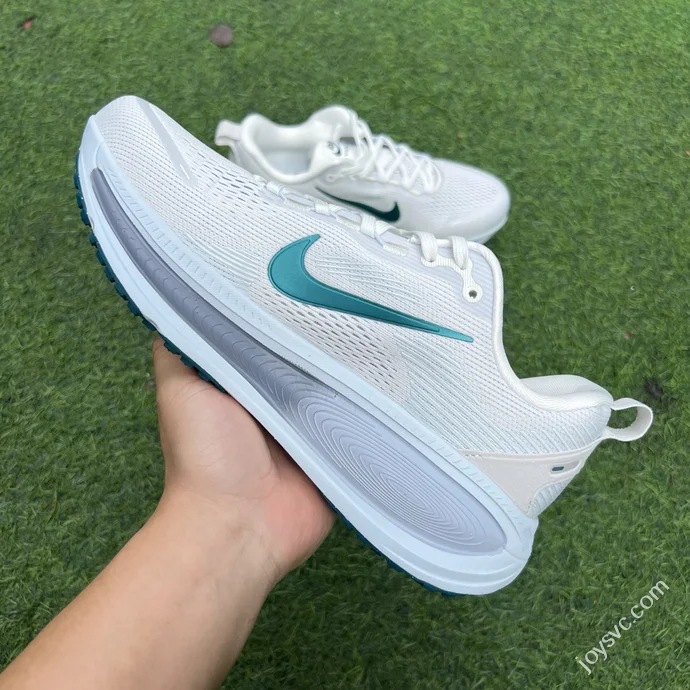 Nike Vomero 18 White Grey Blue Marathon Running Shoes HM6803-103