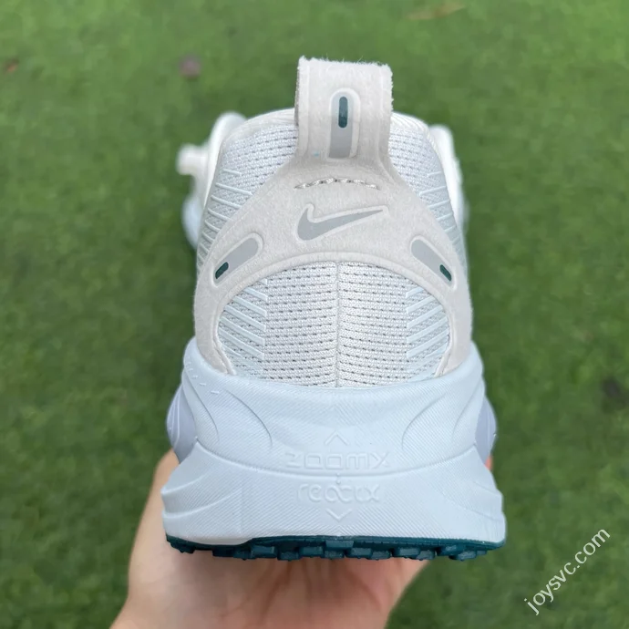 Nike Vomero 18 White Grey Blue Marathon Running Shoes HM6803-103