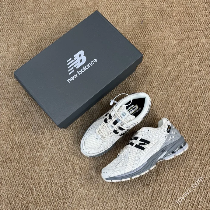 NB1906 Beige Grey Sneakers U1906ROC