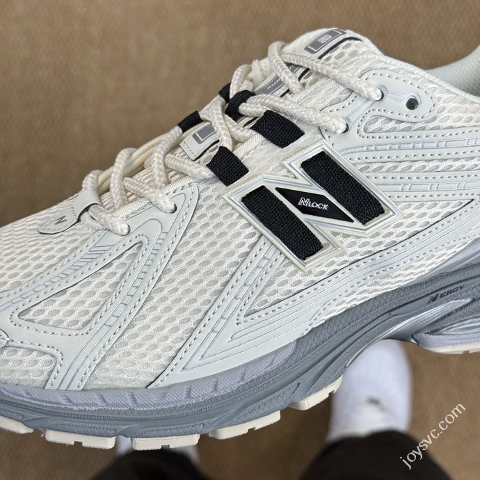 NB1906 Beige Grey Sneakers U1906ROC