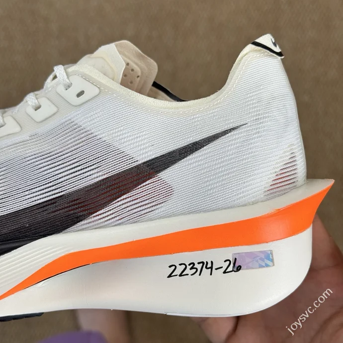 Nike Vaporfly 4 Carbon Plate Racing Shoes HF6413-100