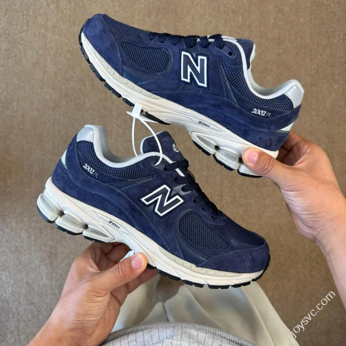 New Balance NB2002R Navy Blue Sneakers ML2002RD