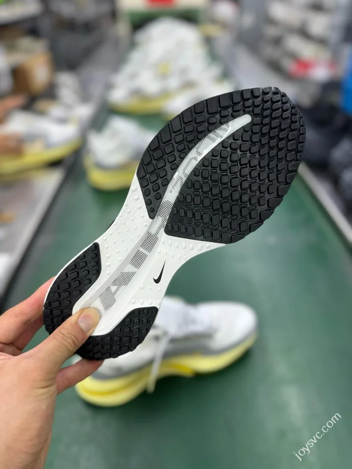 Barefoot Nike Air Zoom Pegasus Premium Mesh Air Cushion Running Shoes HQ2592-008