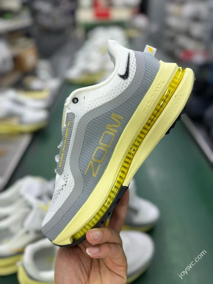 Barefoot Nike Air Zoom Pegasus Premium Running Shoes HQ2592 010