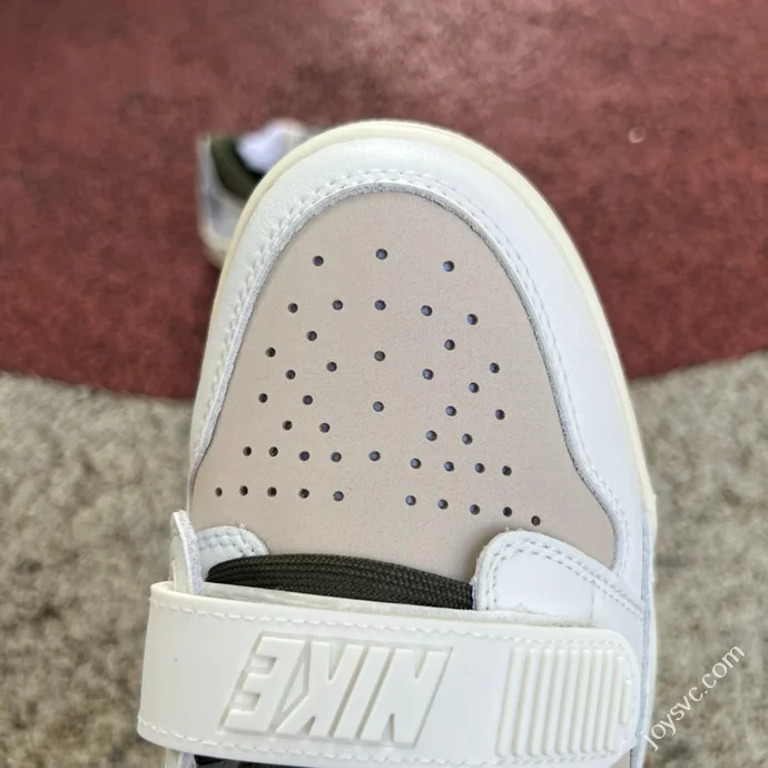 AJ312 Beige Brown Green Low Top Sneakers IB8856-121